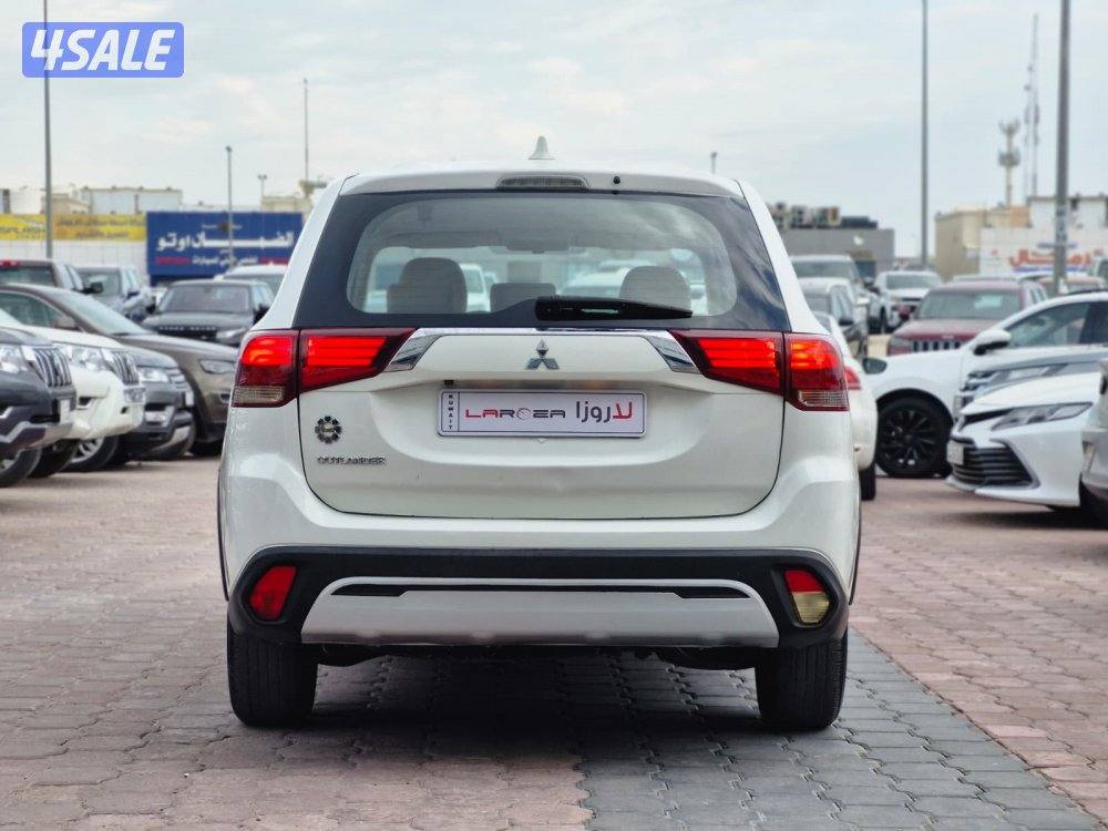 اوتلاندر 20213