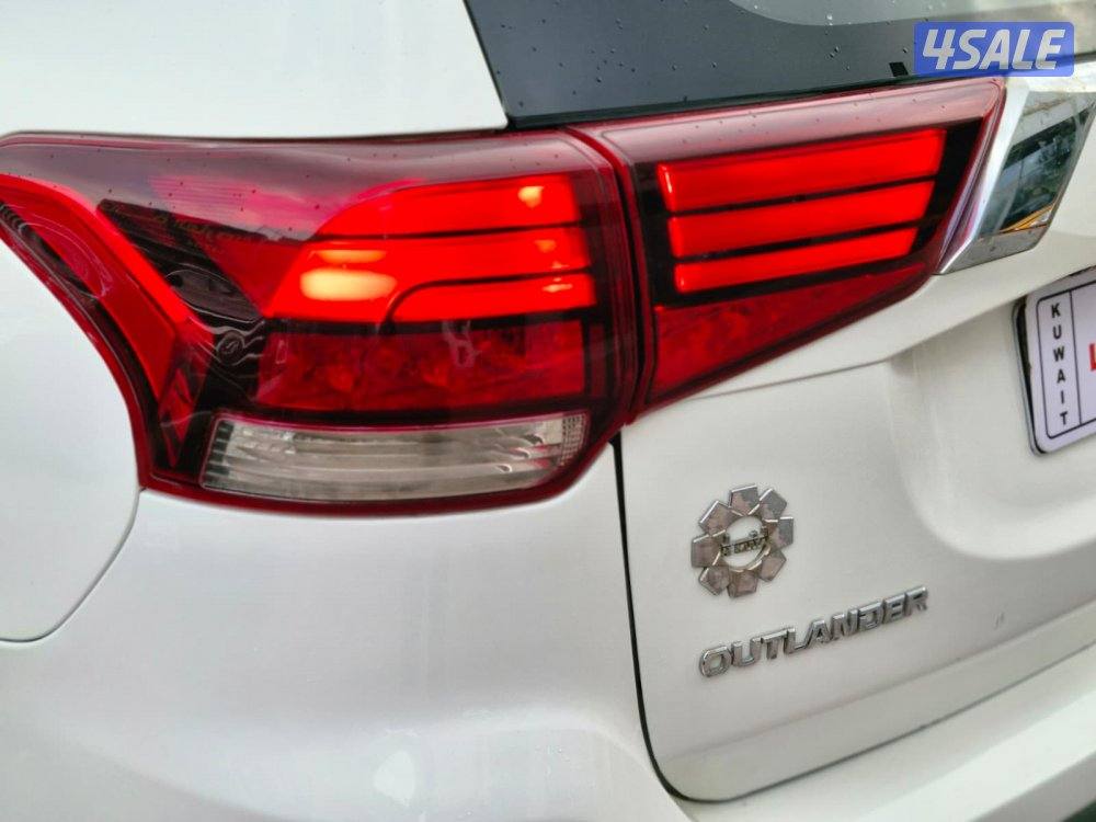 اوتلاندر 20219