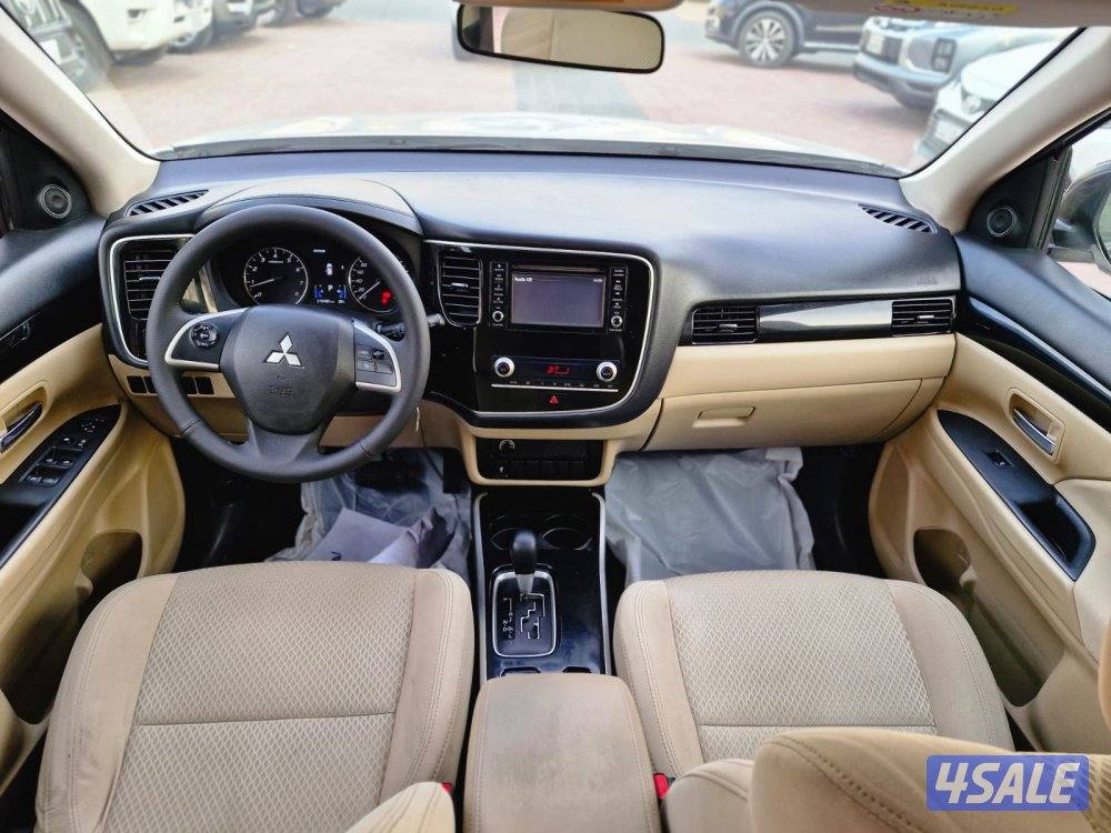 اوتلاندر 20213