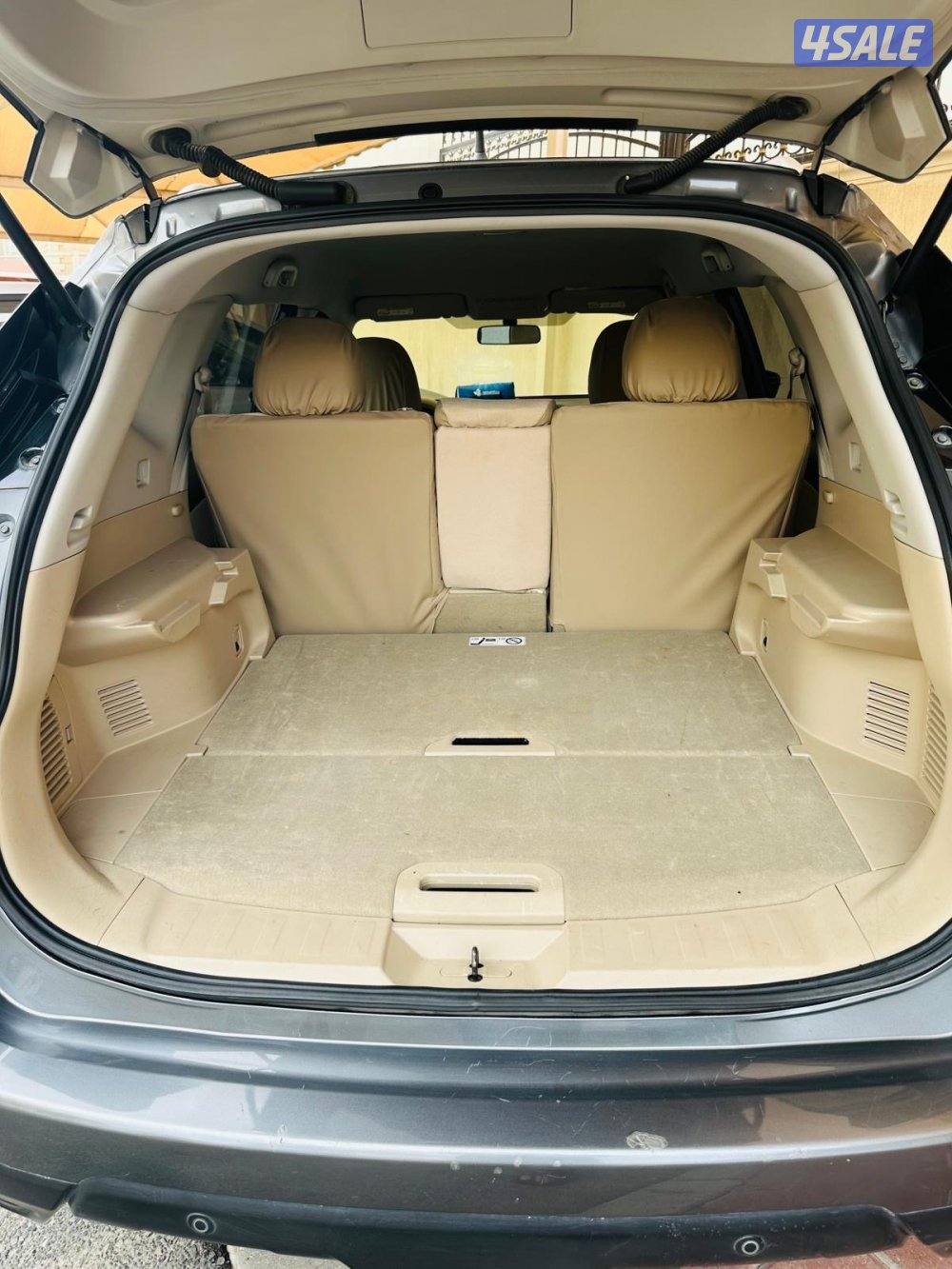 اكس تريل 2015 مشى 135000 في منطقة السلام4