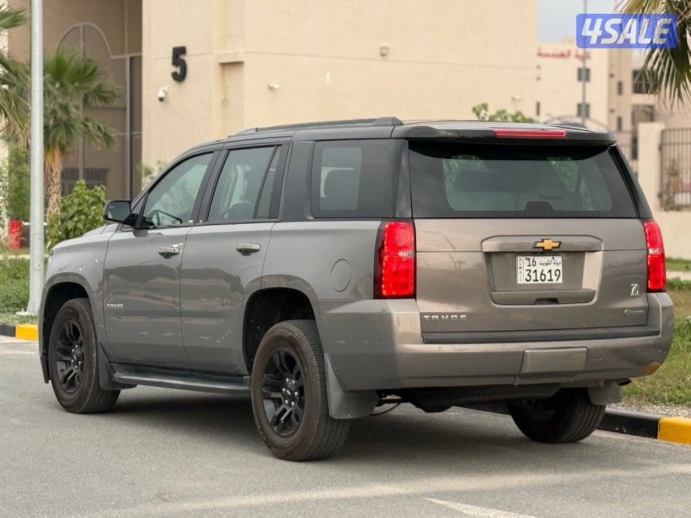 للبيع او للبدل تاهو بلاك ادشن بحالة ممتازه3