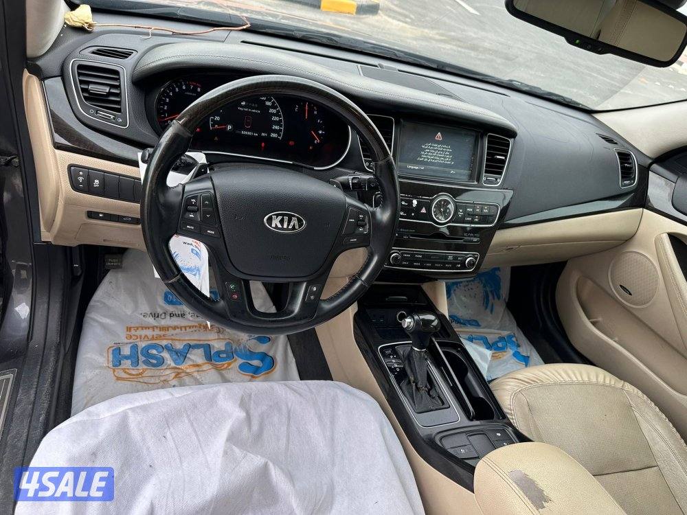 للبيع كيا كادينزا موديل20154