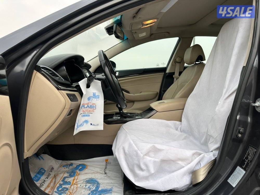 للبيع كيا كادينزا موديل20155