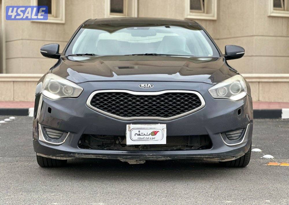 للبيع كيا كادينزا موديل20156
