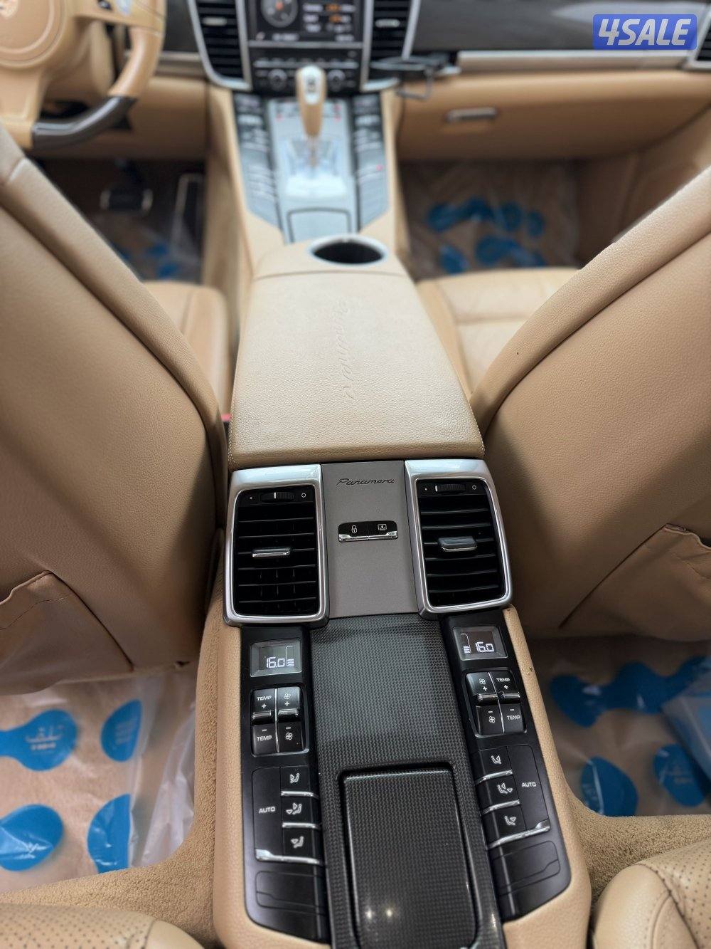 بورش باناميرا 201414