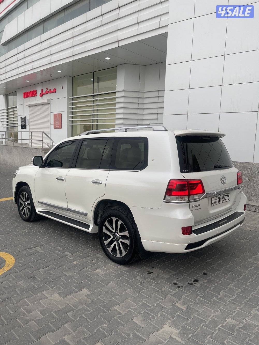 لاند كروز VXR وارد قطر صبغ الوكاله شرط الفحص2