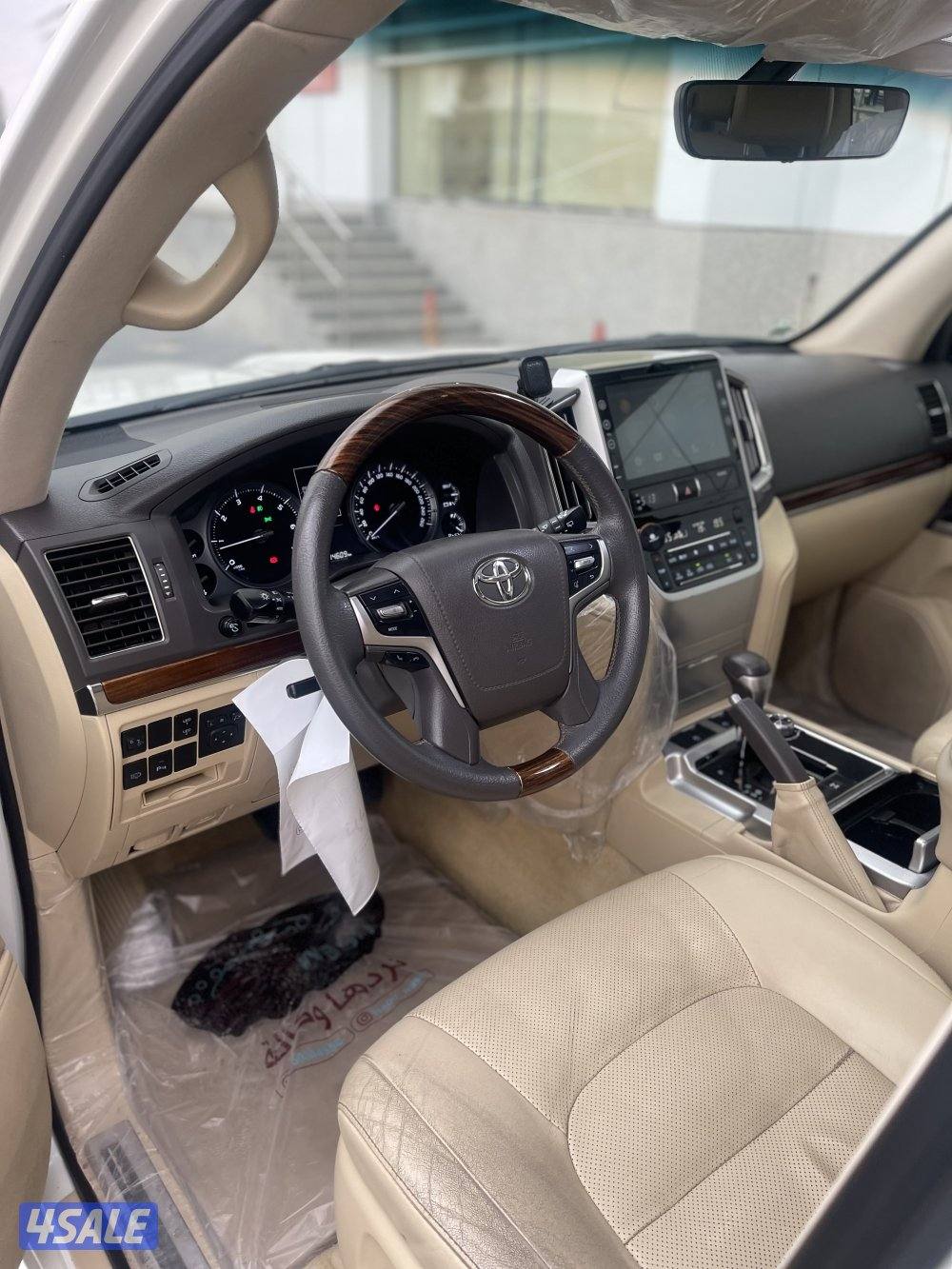 لاند كروز VXR وارد قطر صبغ الوكاله شرط الفحص5