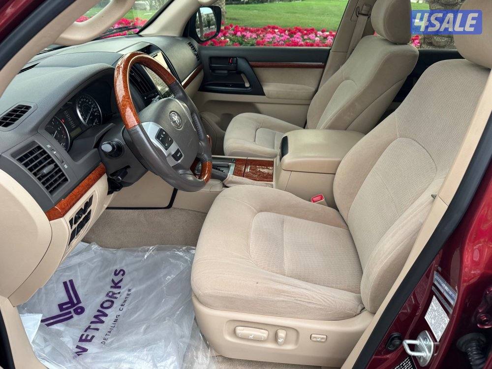 جيب لاندكروزر GXR مديل 2014 ماشي 198 نظيف جدا شرط الفحص5