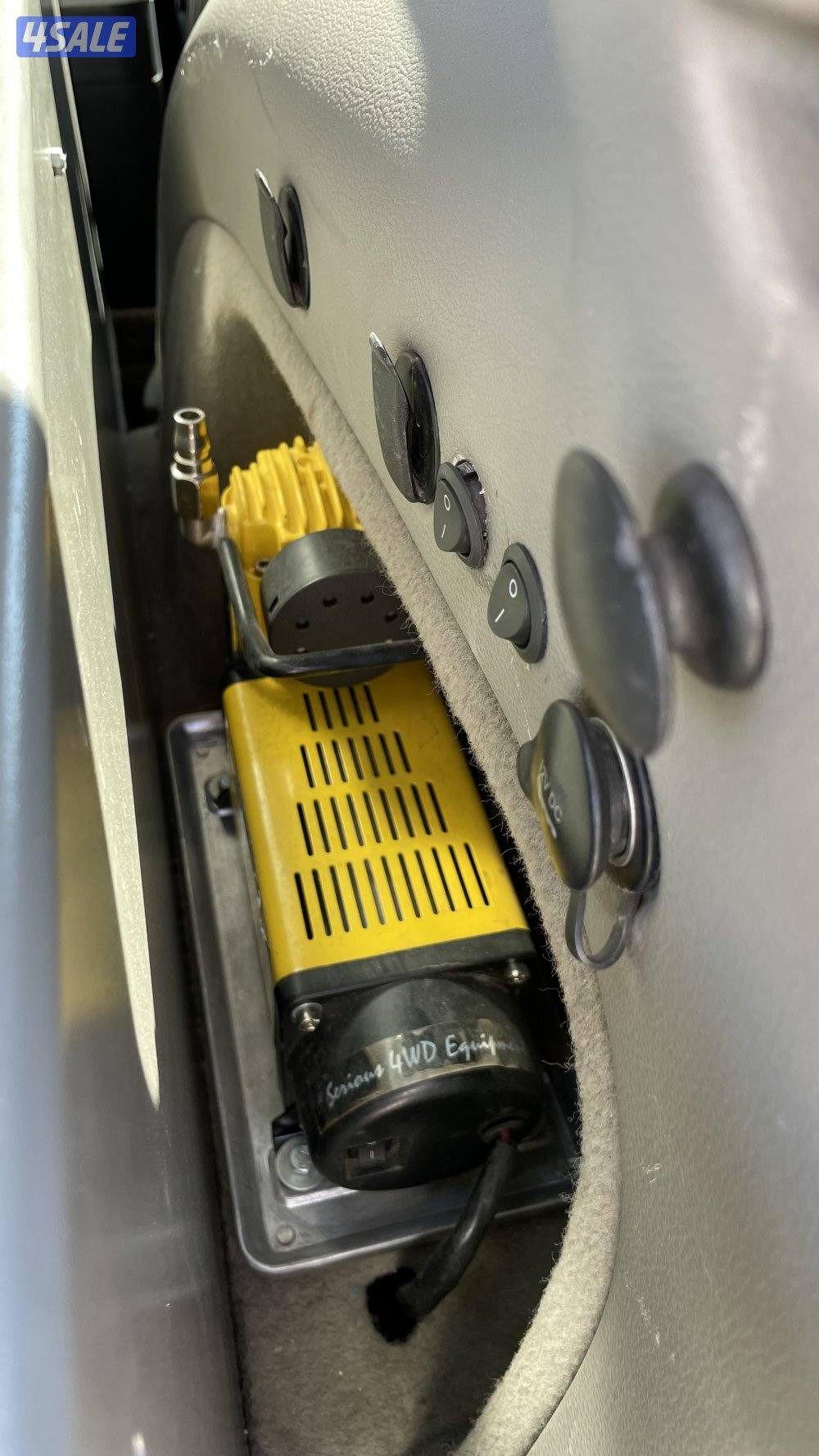 جيب جراند شيروكي لاريدو 2012 مجهز اوفرود3