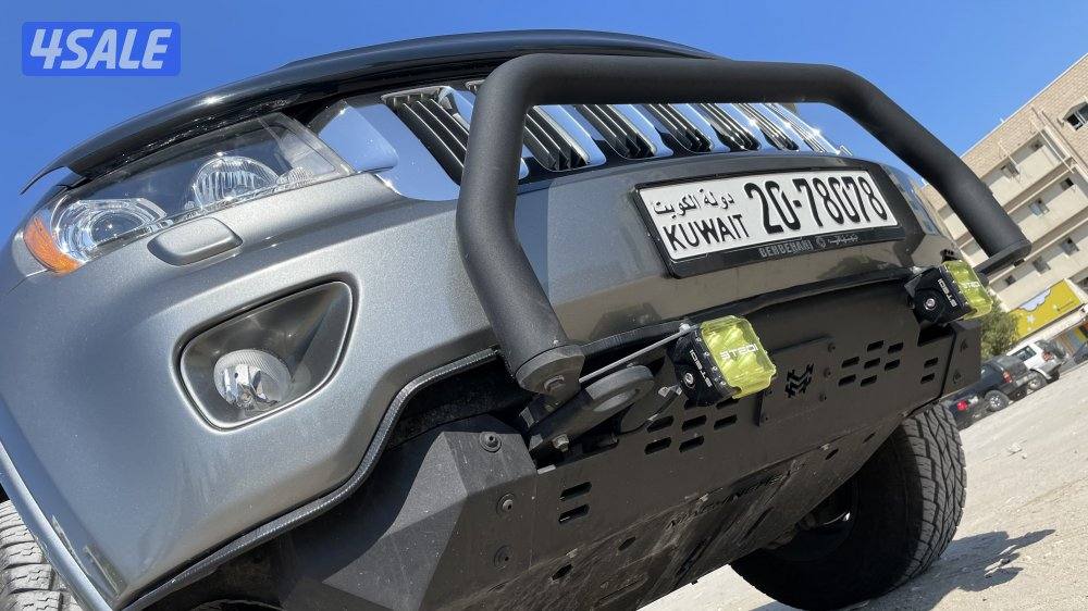 جيب جراند شيروكي لاريدو 2012 مجهز اوفرود6