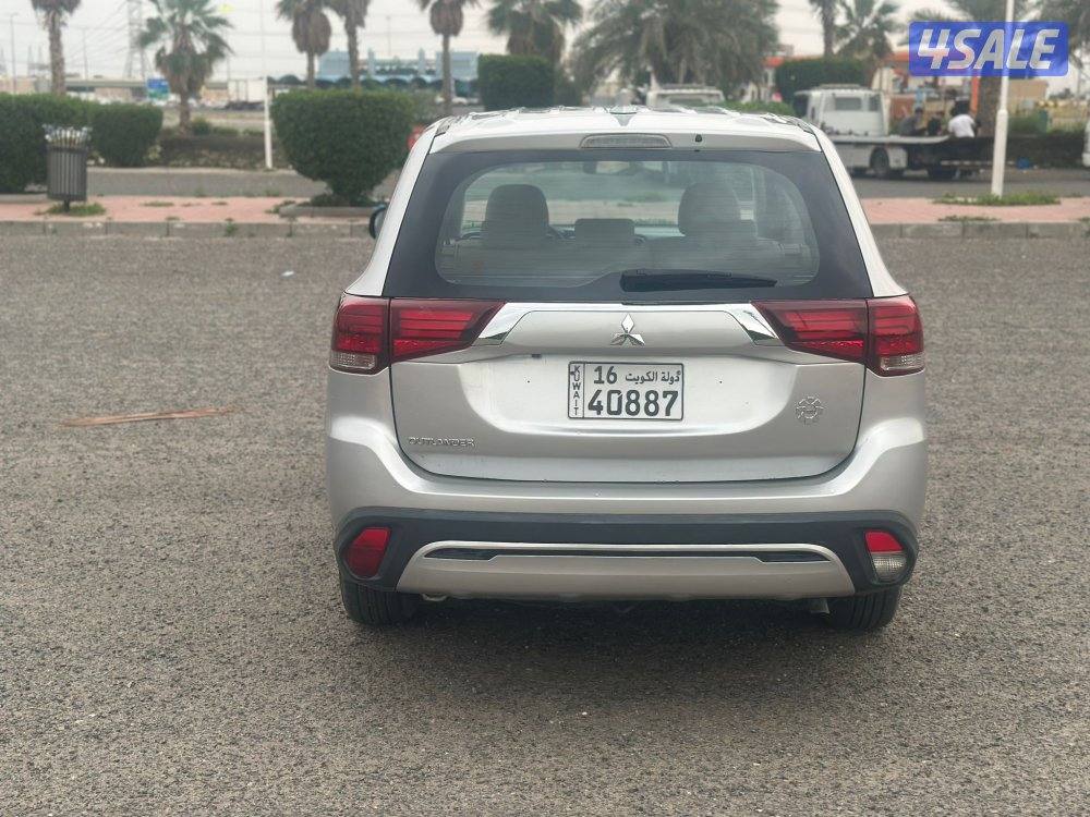 متسوبيشي اوتلاندر 20203