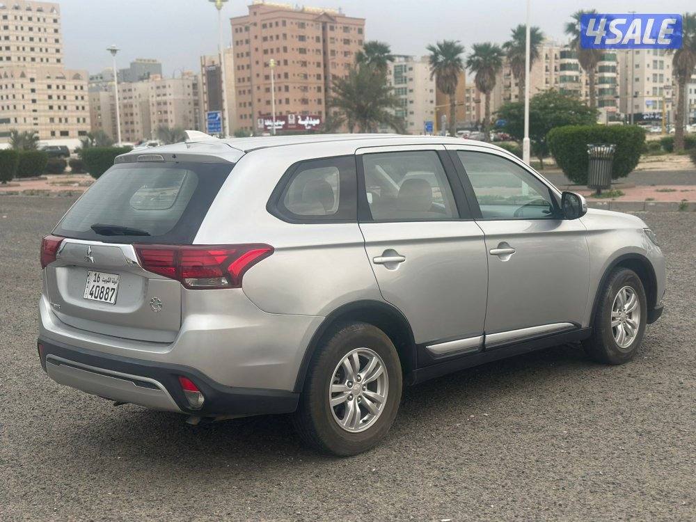 متسوبيشي اوتلاندر 20207