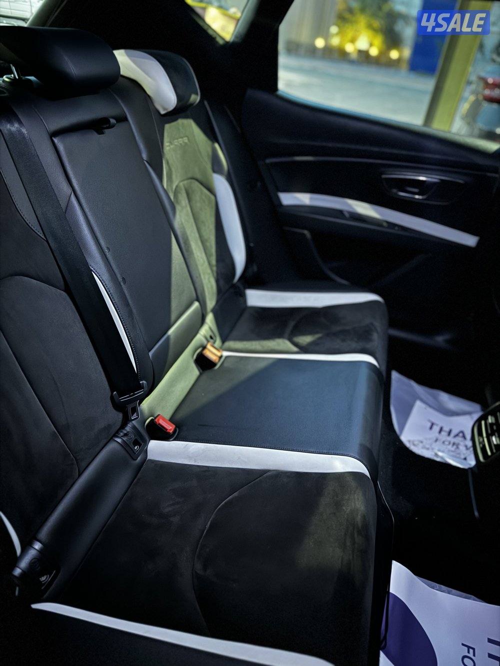 ليون كوبرا 20165