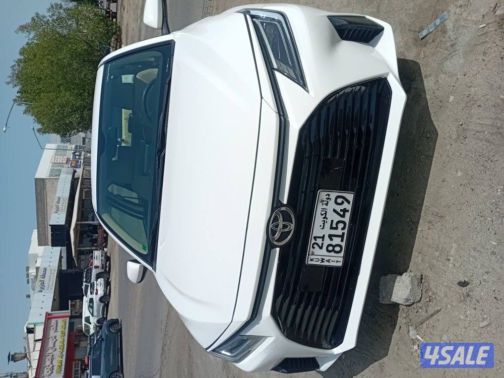 للبيع يارس موديل ٢٠٢٣ صبغ الوكاله ماشيه ١٣٠ الف6