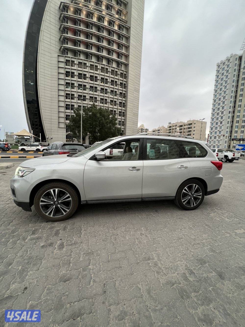 للبيع باثفندر بحالةممتازة7