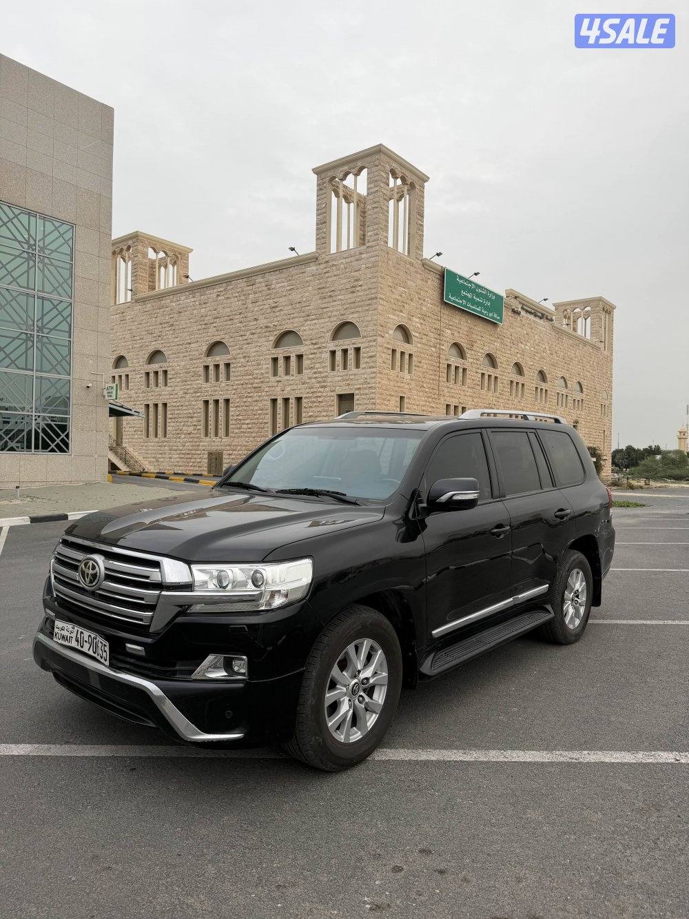 للبيع لاند موديل 20182