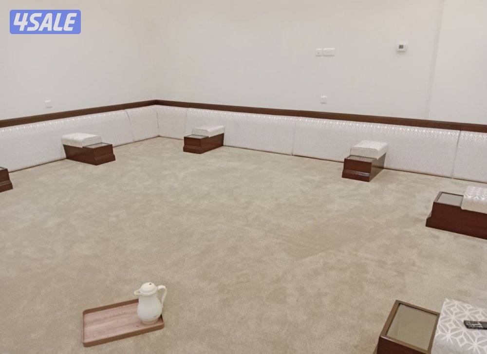 تنجيد وتفصيل كنب ديوانيات مساند وكل الستاير وسجاد6