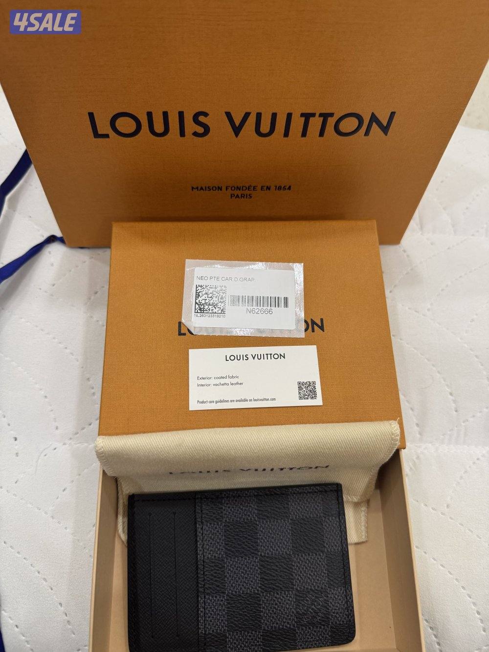 للبيع LV  كارد  اصلي جديد لم يستخدم2