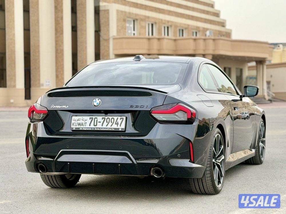 بحالة الوكالة موديل 2023  عداد 9 الاف فقط تحت الكفالة5