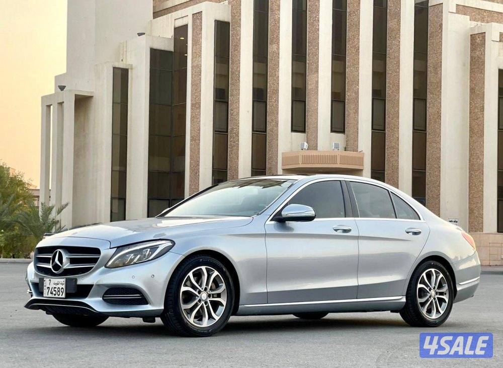 موديل ٢٠١٥ عداد ١٢٨ الف بحالة ممتازه جدا0