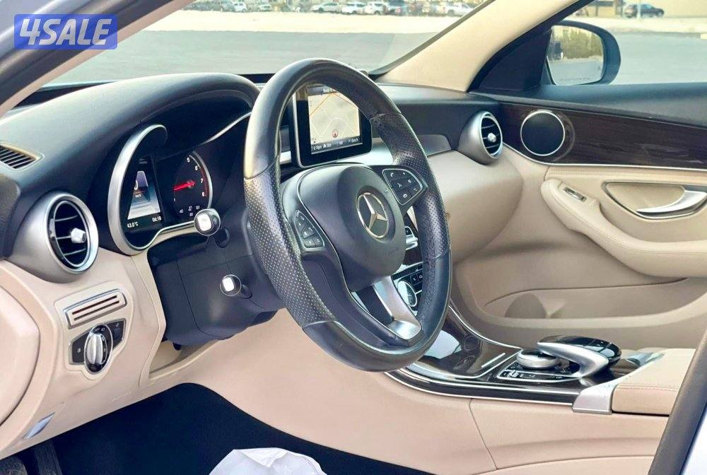 موديل ٢٠١٥ عداد ١٢٨ الف بحالة ممتازه جدا6