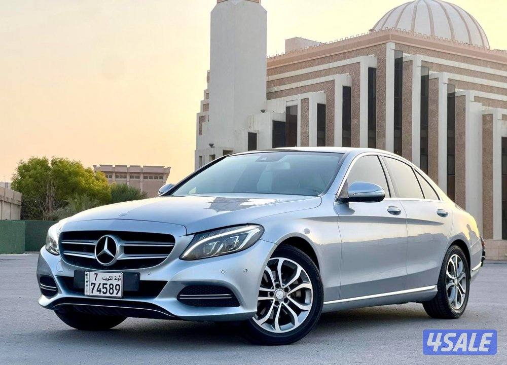 موديل ٢٠١٥ عداد ١٢٨ الف بحالة ممتازه جدا8