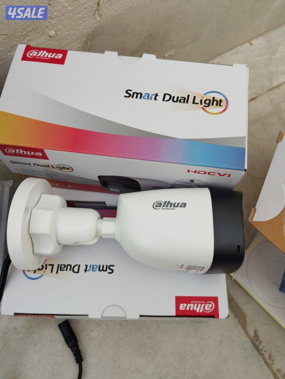 cctv camera technician2