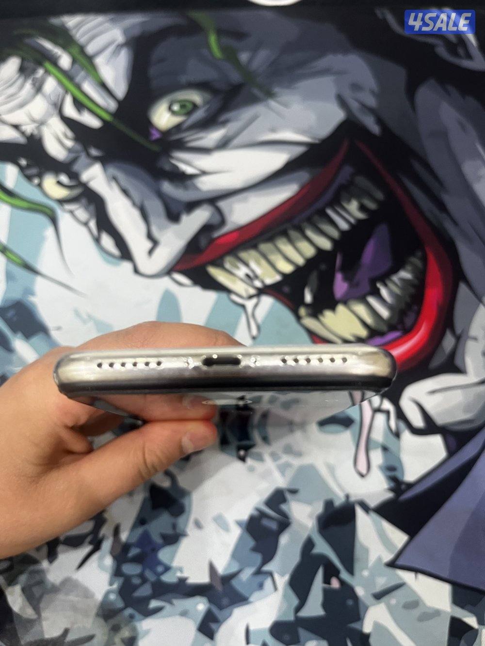 ايفون للبيع نضيف استعمال خفيف4