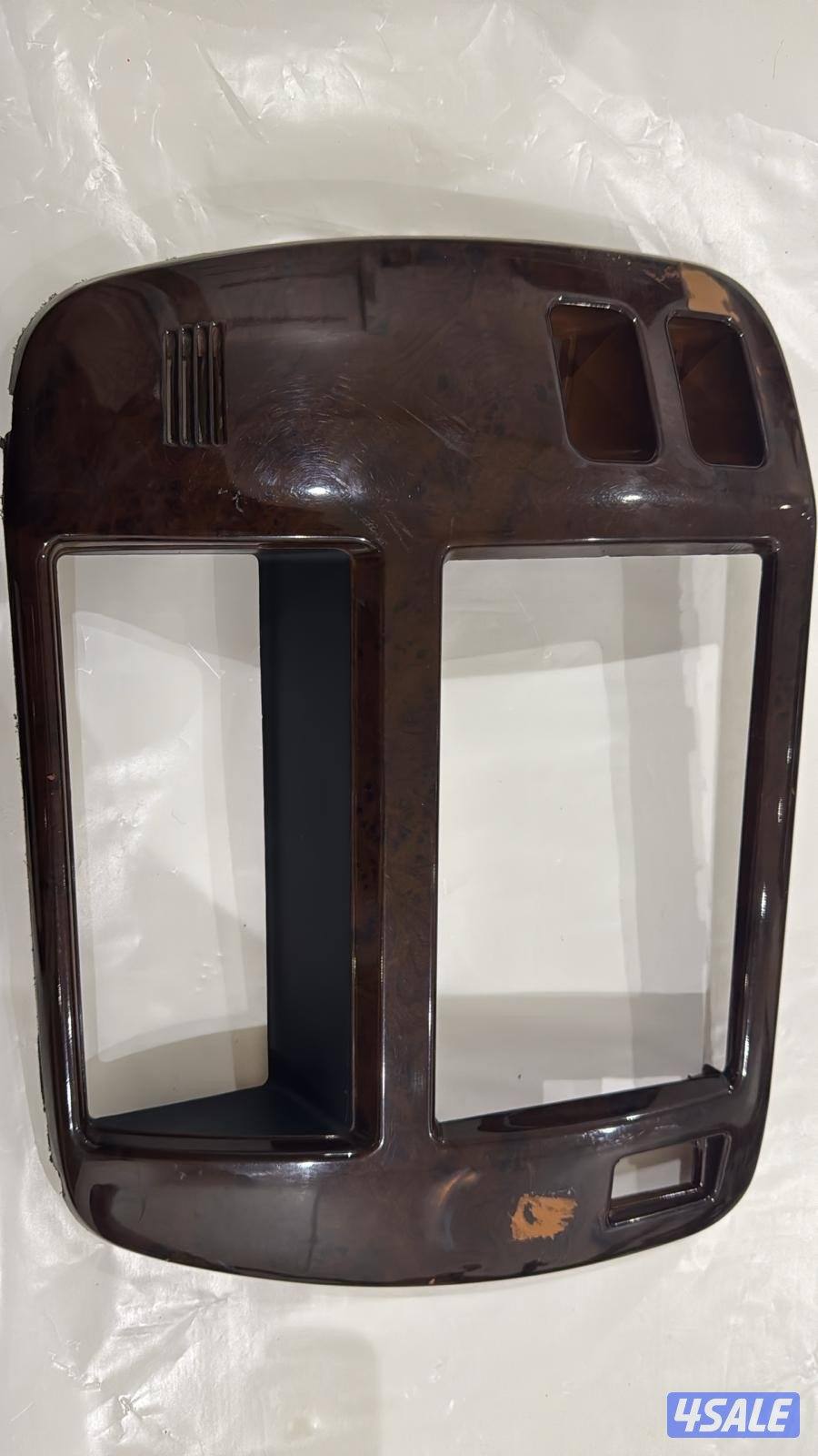 للبيع اغراض سفاري ٩٩ مستعمله1