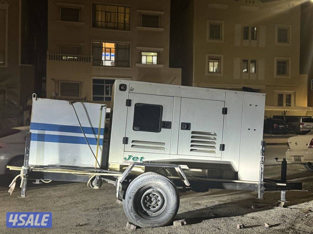 للبيع موطور كهرباء ديزل النوع بيركنز ٦٠ الف من وكيل الجبيلي مديل ٢٠٢٢2