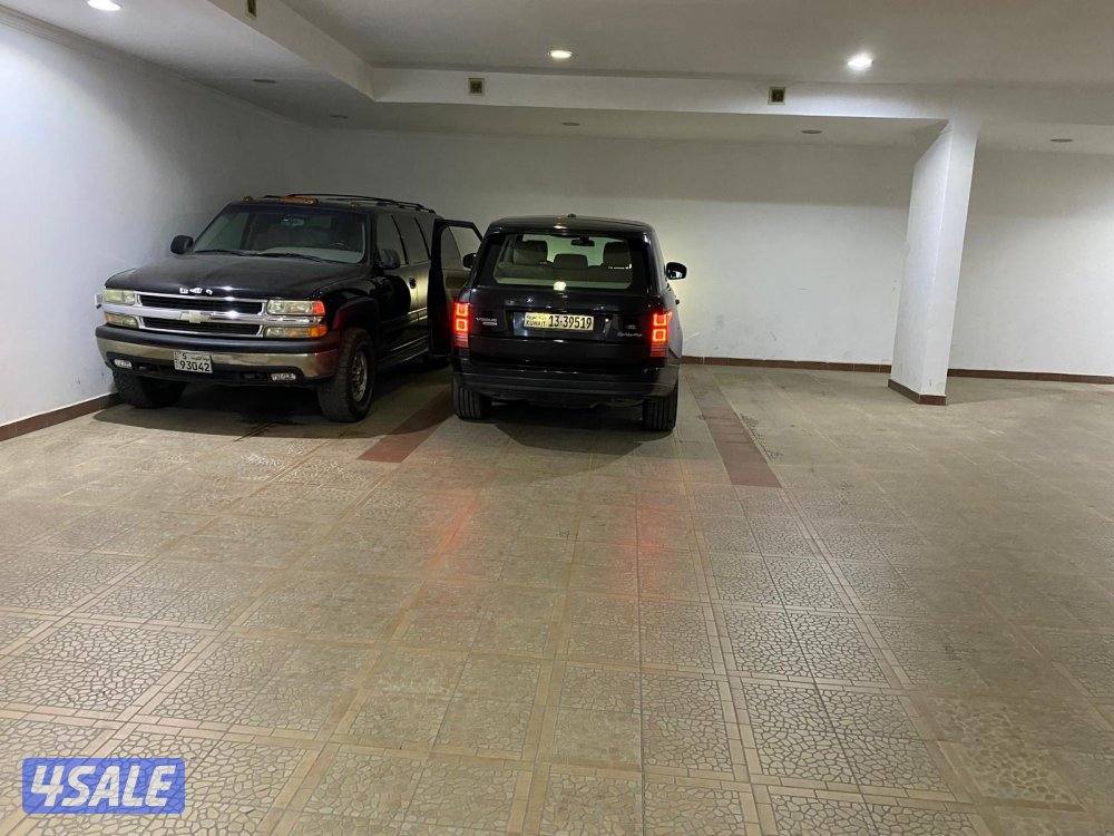 ماستر + غ خدا + غرفتين وحمامين معاريس او طفل فقط يمنع المكاتب0