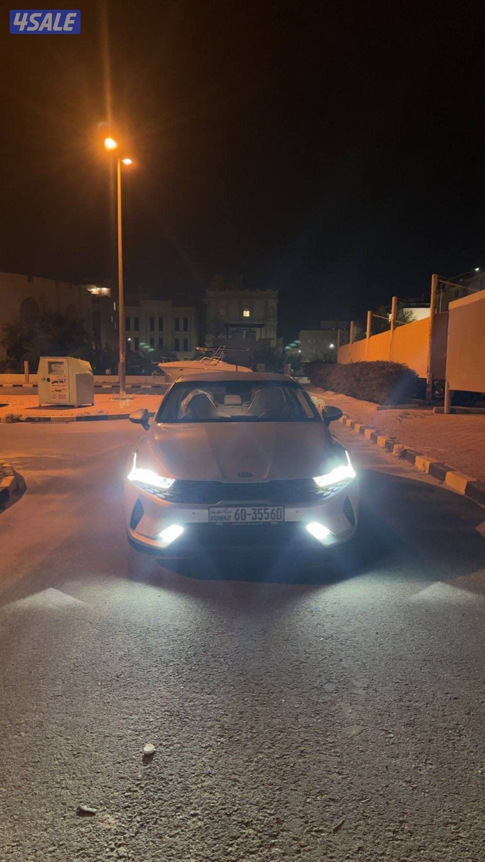 كيا K5 2021 لون رصاصي بحاله ممتازه0