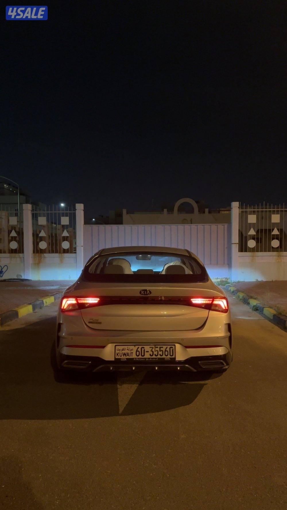 كيا K5 2021 لون رصاصي بحاله ممتازه1