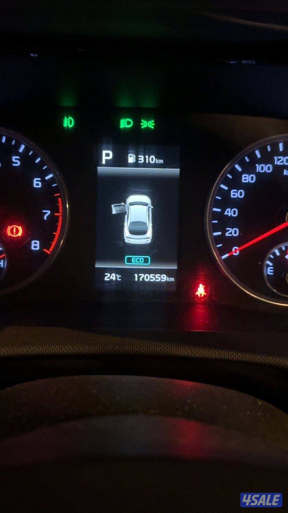 كيا K5 2021 لون رصاصي بحاله ممتازه6