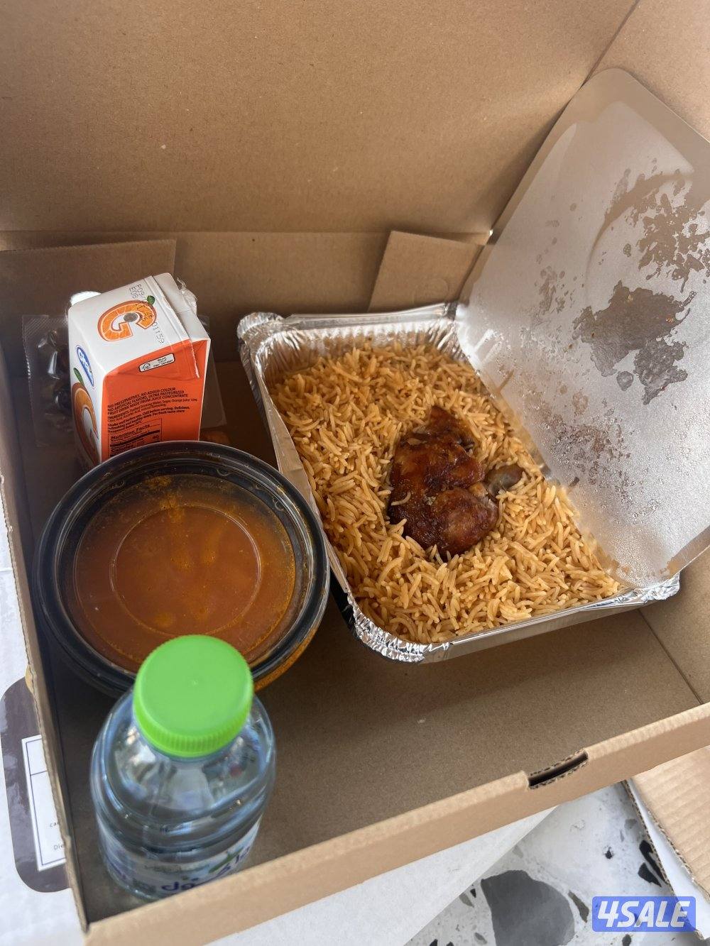 للبيع مطعم بخاري علي الشارع العام طريق 55 شارع المطار1