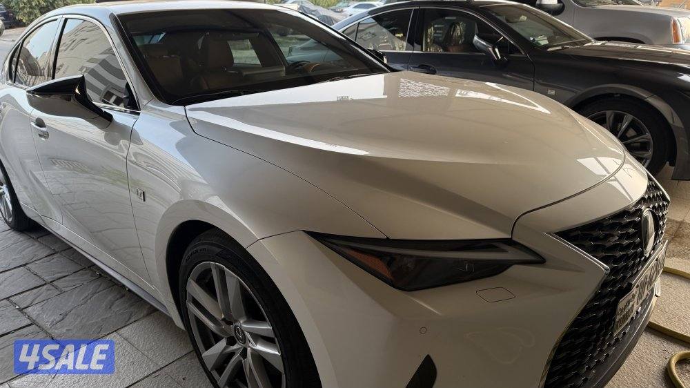 موديل 2024 وارد الساير تحت الكفاله4