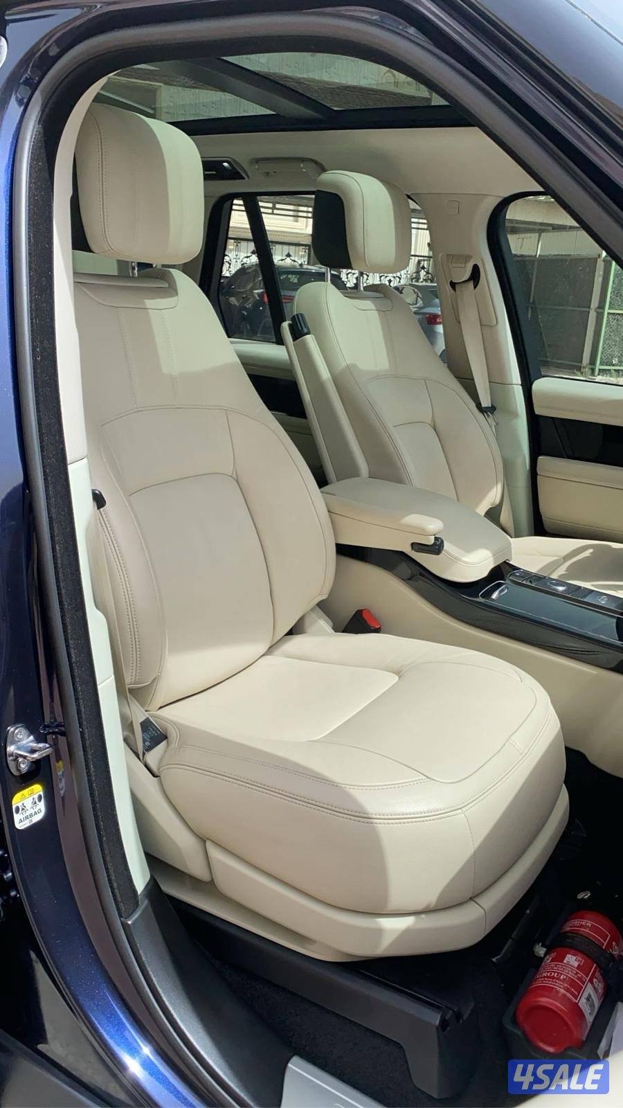 رنج روڤر ڤوج Hse14