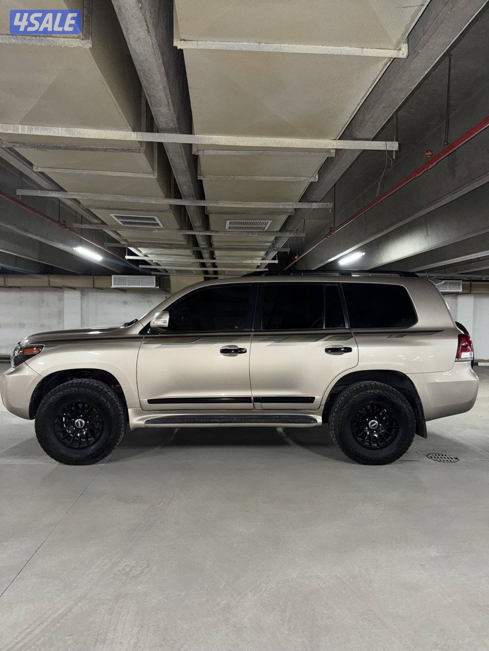 للبيع لاند كروزر GXR1