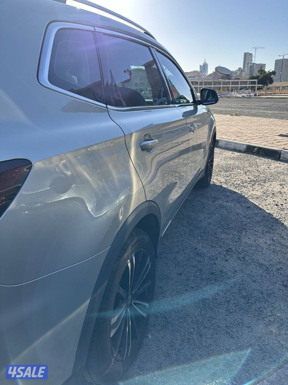 للبيع .. فرصة مميزة ..سيارة MG-RX55