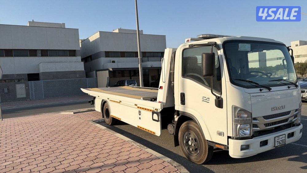 سطحة isuzu موديل ٢٠٢٤ ماشي الفين كيلو شرط الفحص بالكامل تحت الكفاله0