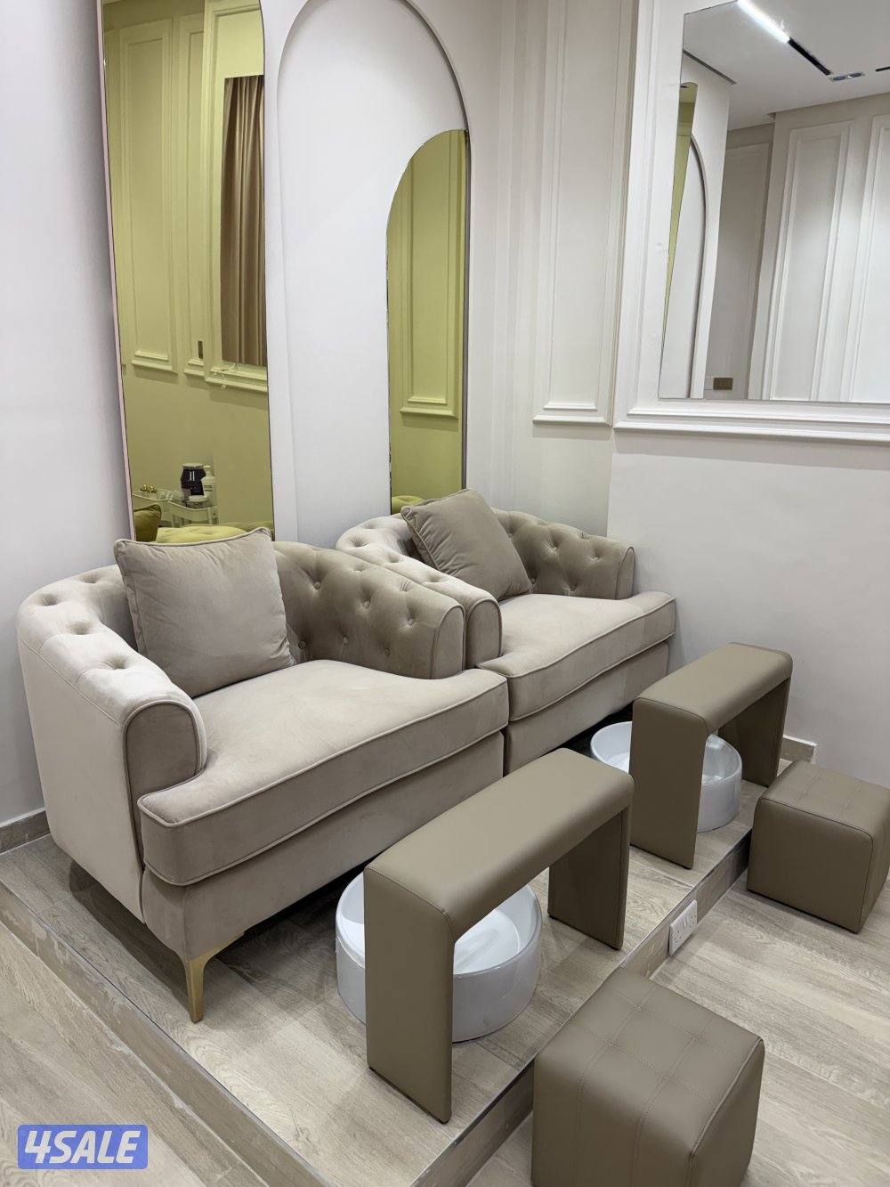 Salon for sale للبيع صالون بالجابرية1