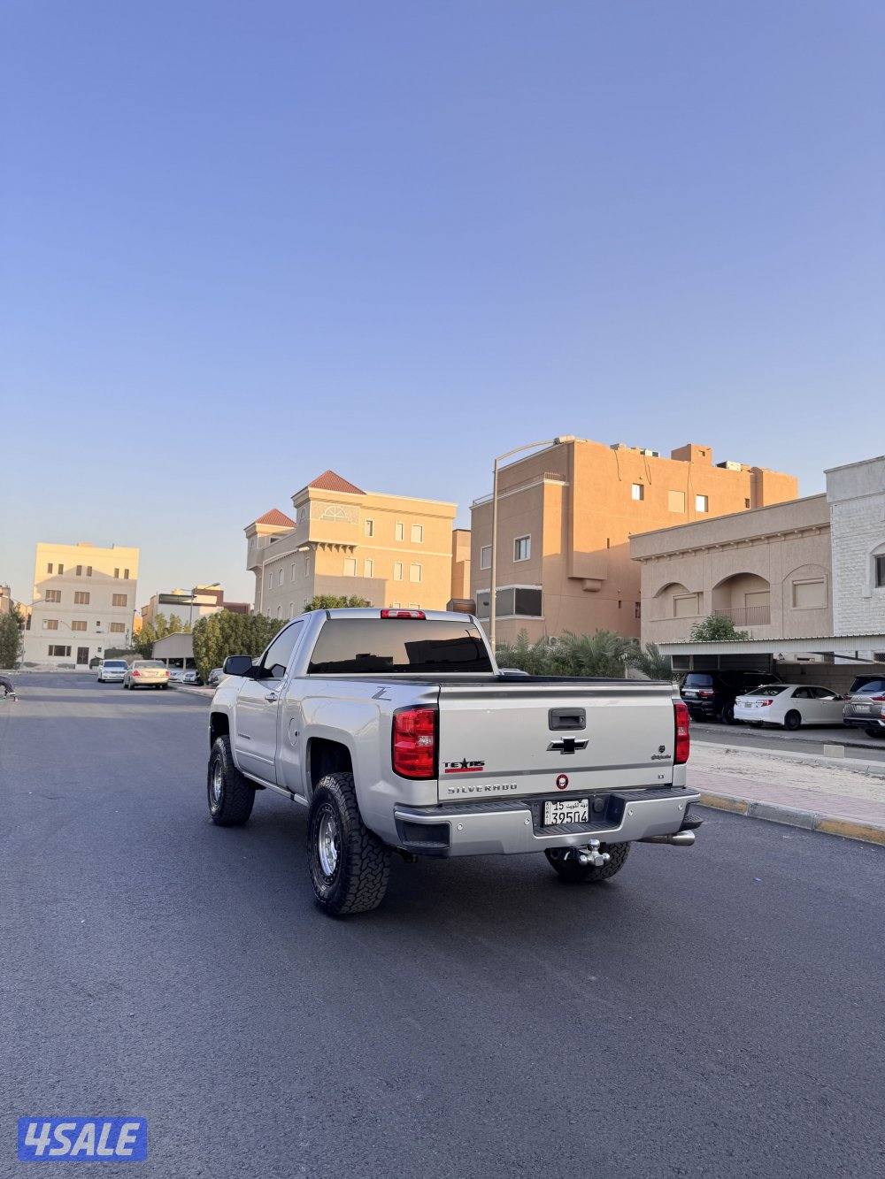 للبيع سلفرادو20175