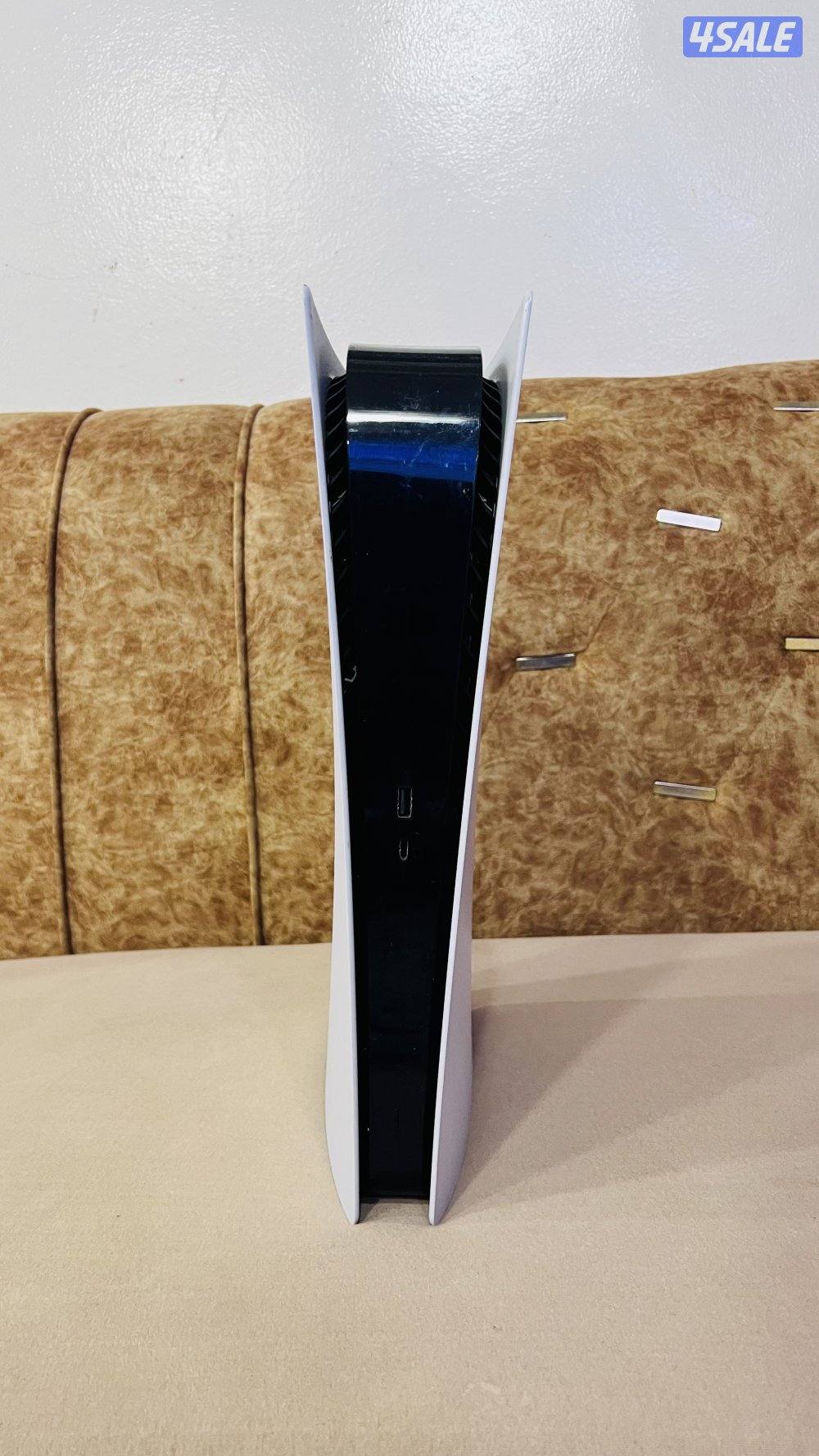 Playstation 5 Digital Version, 1TB Storage with Original Controller2