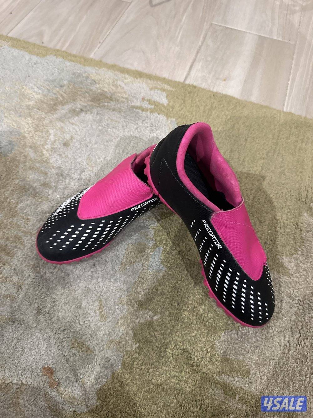 جوتي اديداس مقاس 392