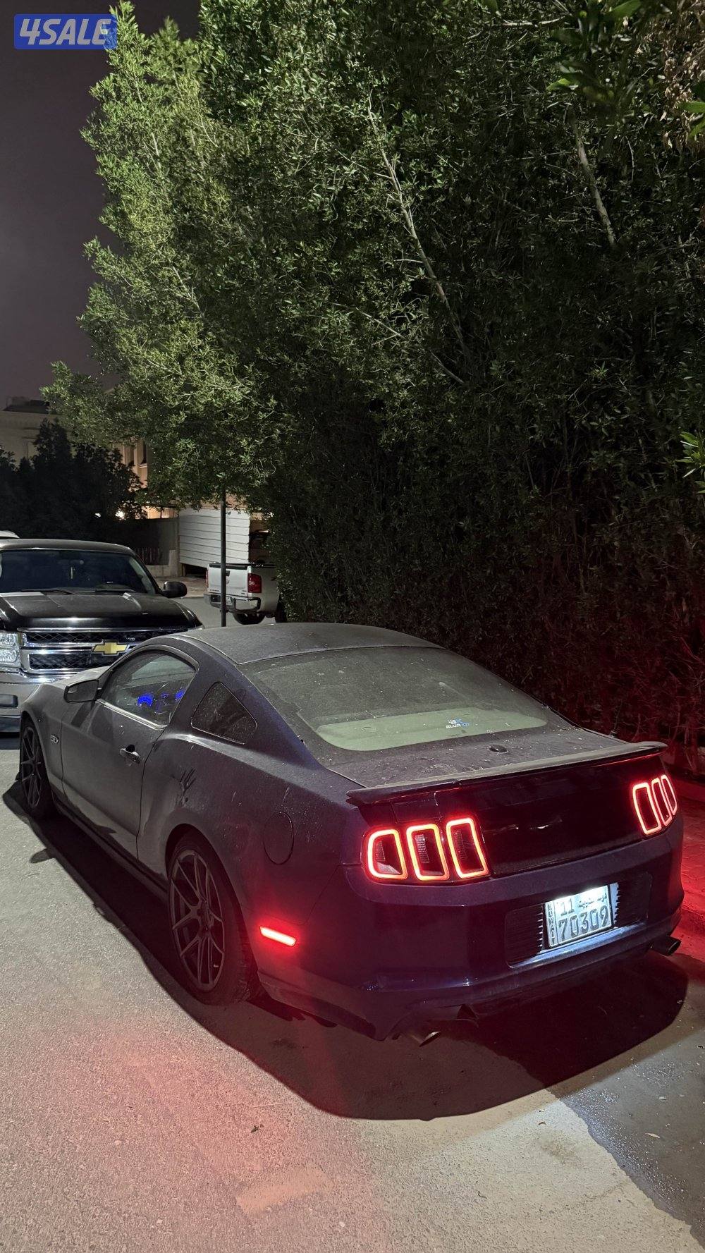 موستنج 5.0  قير عادي ( شاصي جيد )3