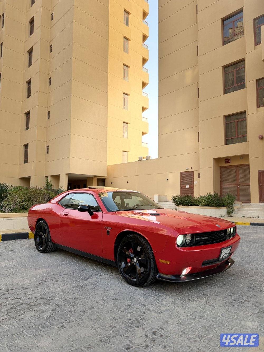 شالنجر SRT8 اصلي جير عادي صبغ الوكاله بحاله نادره جدا0