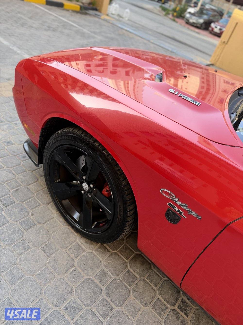 شالنجر SRT8 اصلي جير عادي صبغ الوكاله بحاله نادره جدا9