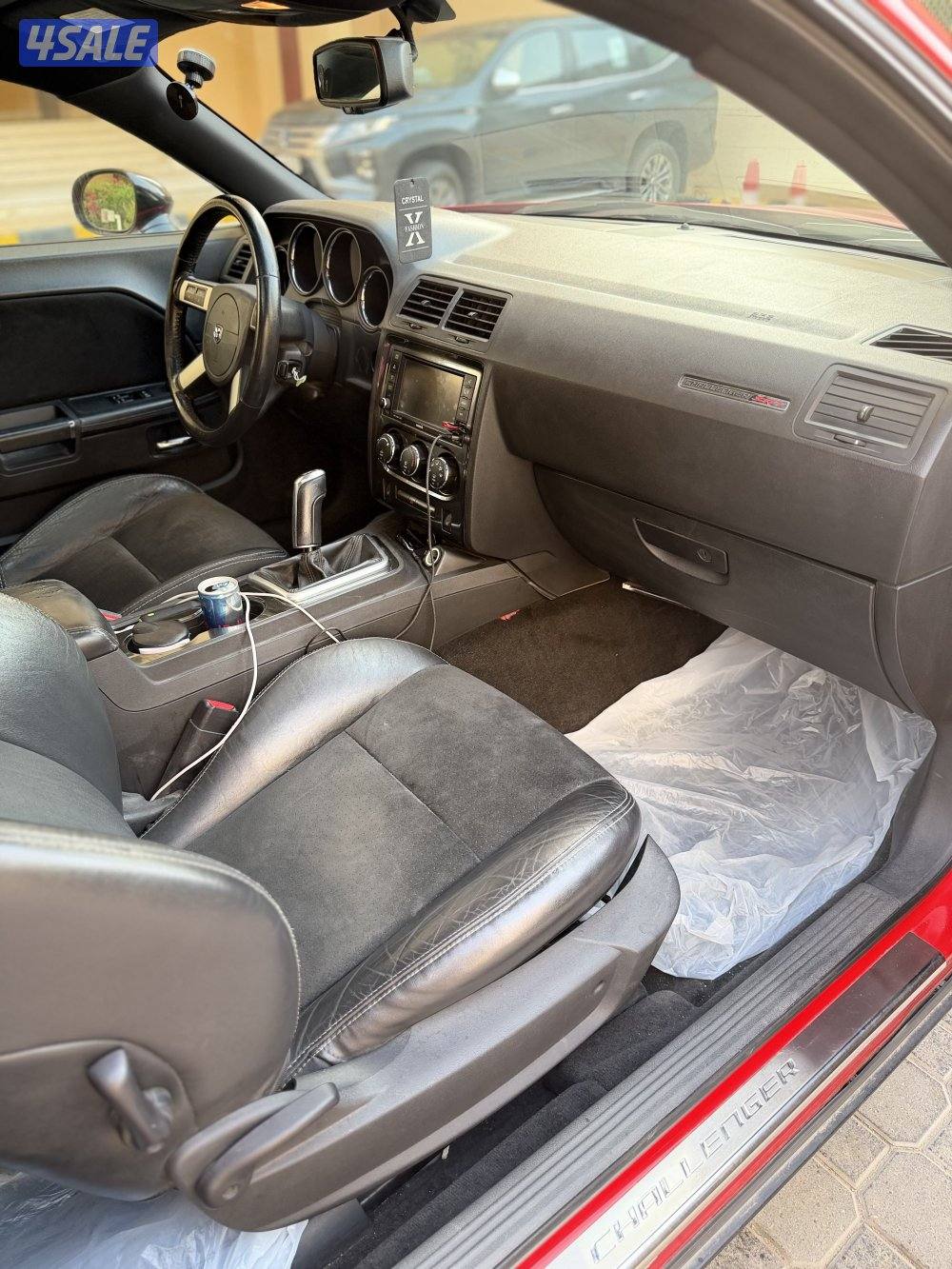 شالنجر SRT8 اصلي جير عادي صبغ الوكاله بحاله نادره جدا14