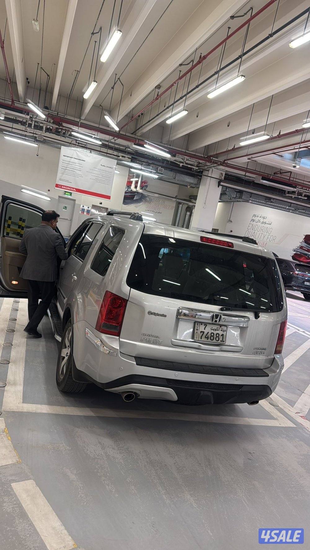 للبيع هوندا بايلوت موديل2014  السياره نظيفه ما تشكي من شي.6