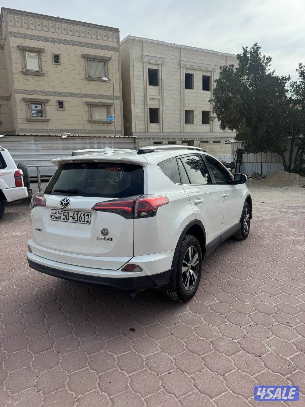 راف4 صبغ الوكالة بحالة ممتازة المالك الأول0